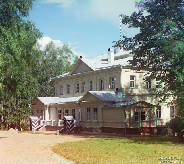 Дворец в с. Бородино. 1911.  Фото Прокудина-Горского.