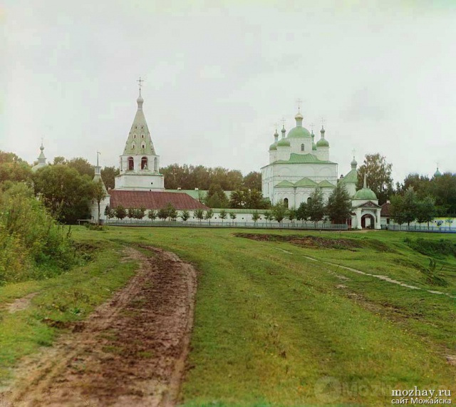 Общий вид Ферапонтовского монастыря близ Можайска. 1911г. Фото Прокудина-Горского.