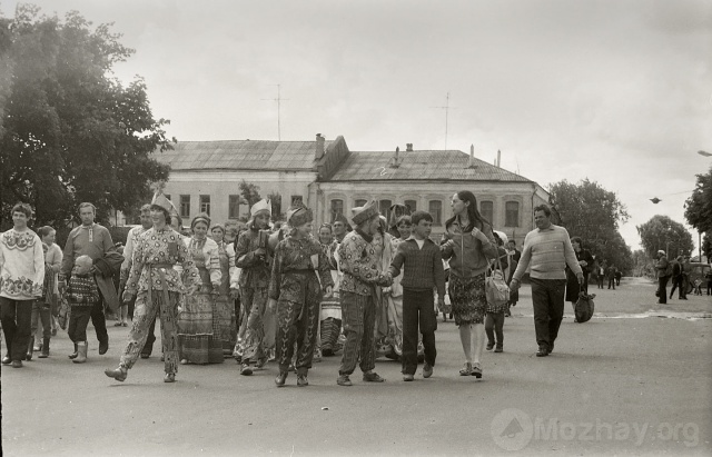 Фольклорный праздник в Можайске.  Май 1983 г. Фото Н.Никитина
