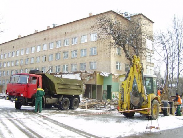 Начало строительства новой детской поликлиники Можайска. Февраль-март 2008 г.