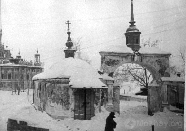 Никольский собор в г.Можайске, освобожденном от оккупации войсками Западного фронта. 21.01.1942 г. Фото Кинеловского. РГАКФД