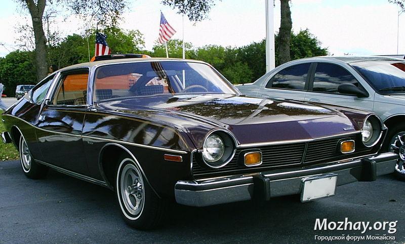 800px-1976_AMC_Matador_coupe_cocoa_fl-fr.jpg